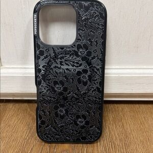 PopSocket Black Floral iPhone 16 Pro Case